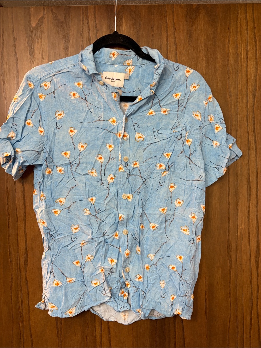 Goodfellow & Co Light Blue Short-Sleeve Floral Button-Up Shirt